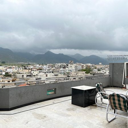 Luxury Apartment Hotel Islamabad Exteriör bild