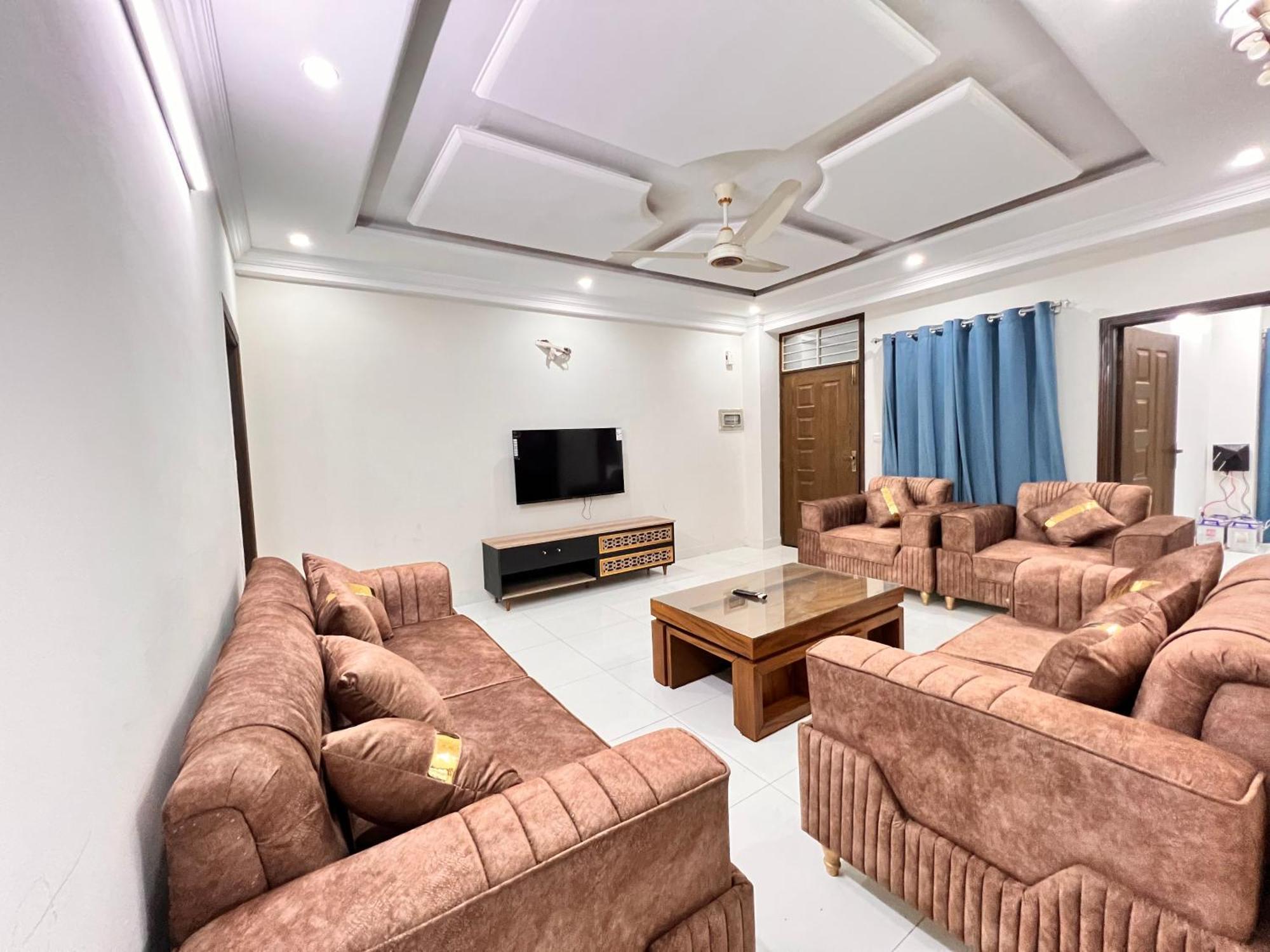 Luxury Apartment Hotel Islamabad Exteriör bild
