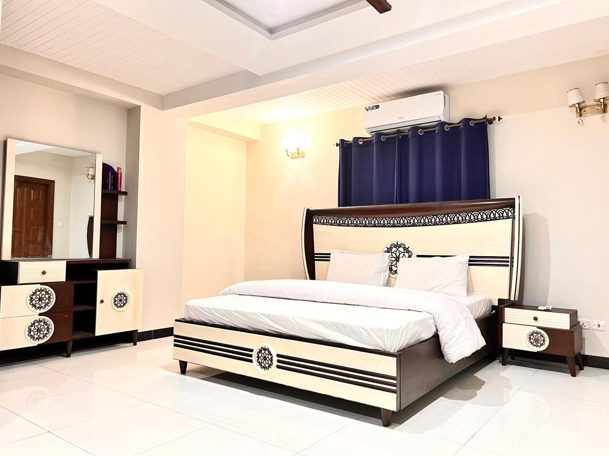 Luxury Apartment Hotel Islamabad Exteriör bild