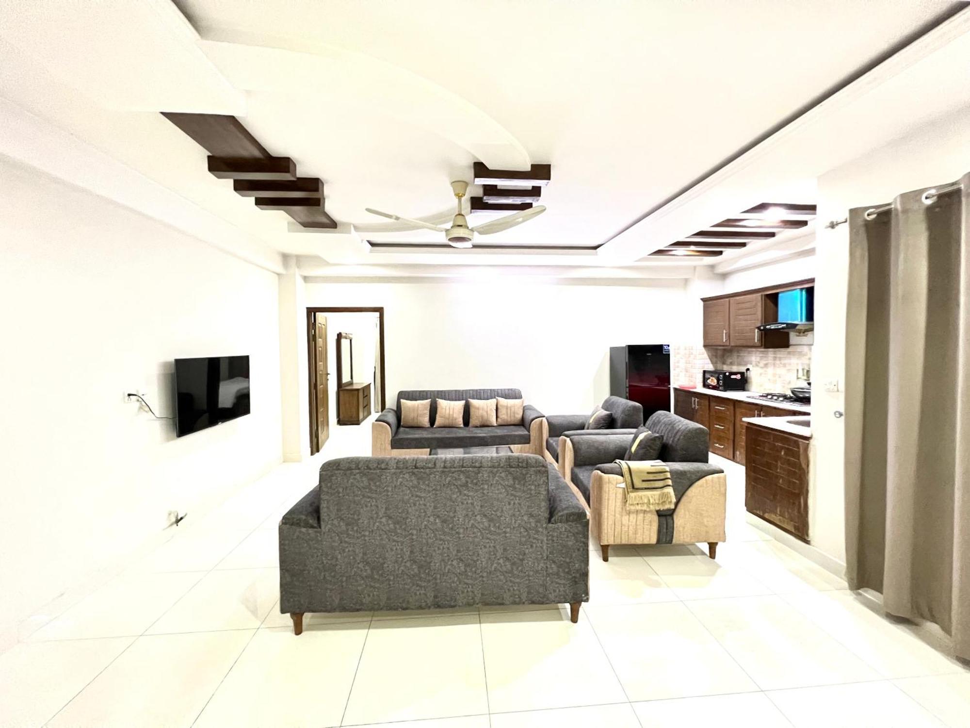 Luxury Apartment Hotel Islamabad Exteriör bild
