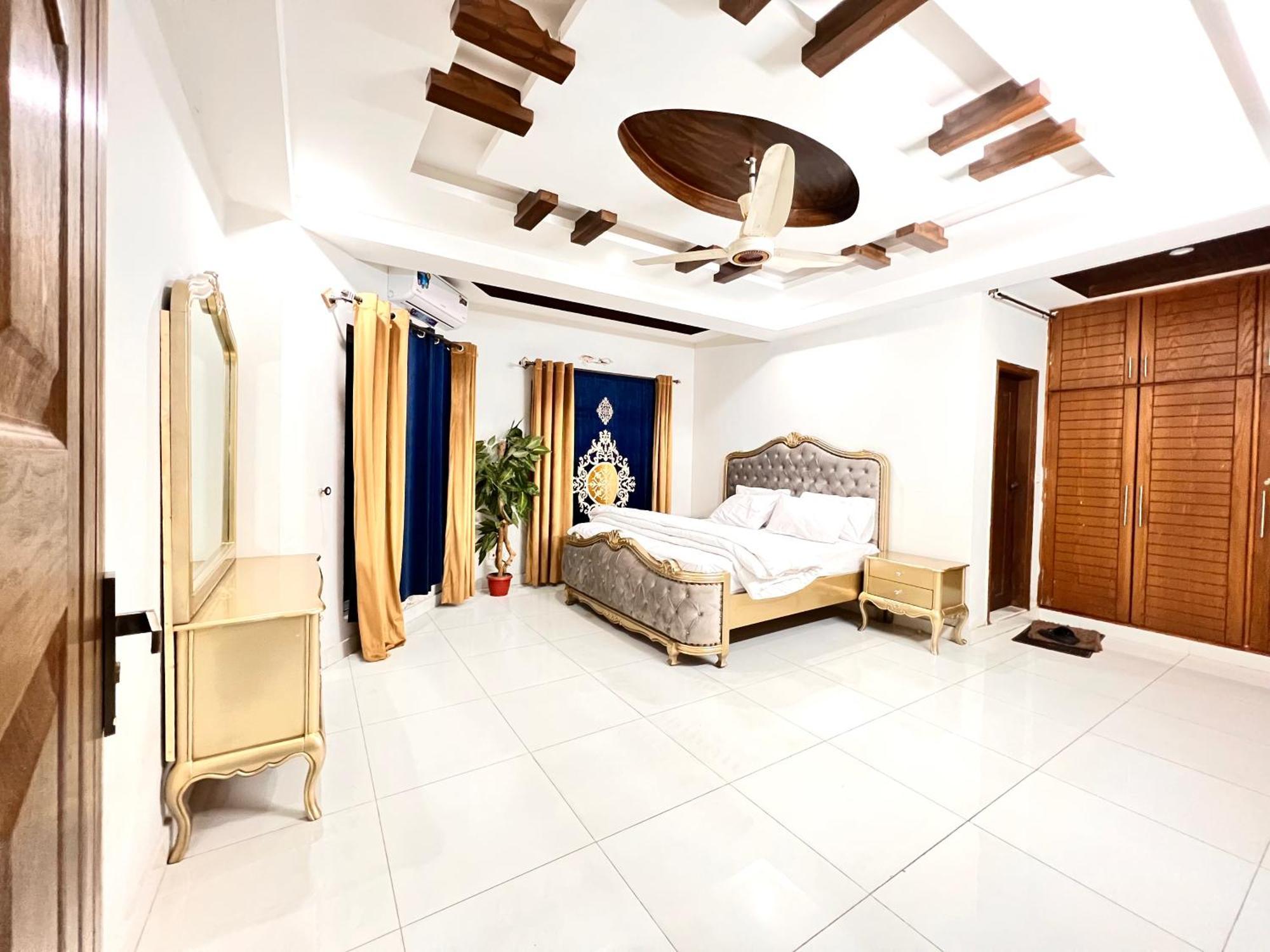 Luxury Apartment Hotel Islamabad Exteriör bild